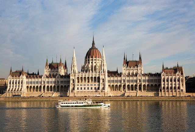 Maďarsko - BUDAPEŠŤ  ADVENT -  sobotní jednodenní - prosinec 2023
