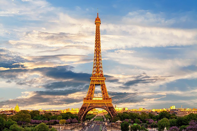 Francie - VELIKONOČNÍ PAŘÍŽ - MĚSTO LÁSKY - autobus, duben 2023