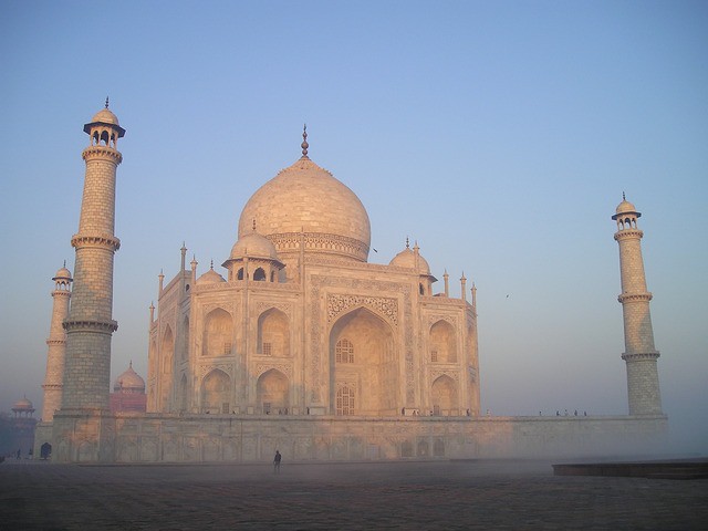 Indie - ZLATÝ TROJÚHELNÍK - včetně návštěvy skvostného Taj Mahalu - duben, říjen 2023