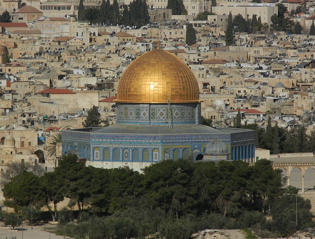 Izrael a Palestina - VELKÝ OKRUH - odlet z Prahy, s polopenzí a VSTUPY v ceně - není 2025