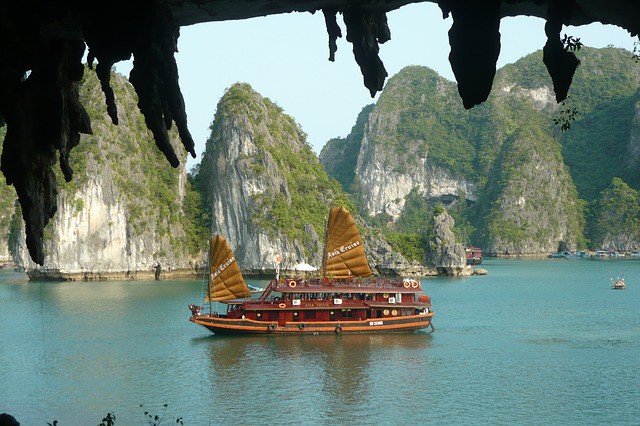 Vietnam - TO NEJLEPŠÍ Z VIETNAMU - od severu k jihu, snídaně - březen * duben * květen 2025